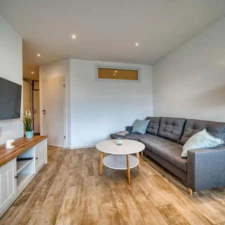 - Haus C, App 0c0308 Appartement