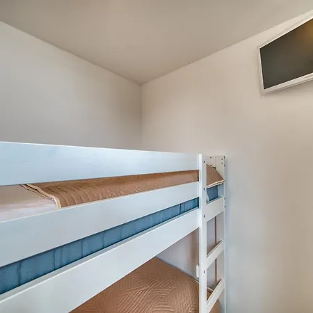 - Haus C, App 0c0308
